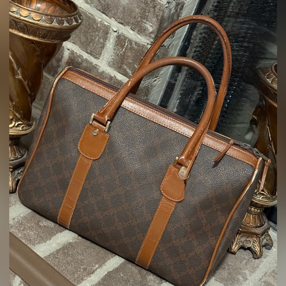 Bally Two-Tone Brown Leather Boston Bag - Picture 4 of 16